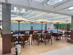 Barbosa Studios - Verbo Divino