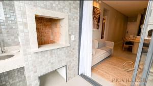 2 dormitórios em prédio Frente mar na Praia Grande