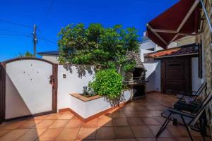 Holiday home in Selce 54425