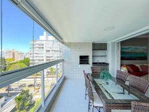 Riviera | Elegante Varanda Gourmet Enxoval Compl