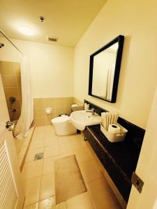 The Camden Place 2BR Haven Cozy Condo Apartment Unit