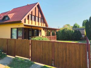 Holiday home Balatonbereny - Balaton 18113