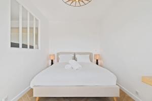 Modern Studio with Kitchen in Prime Location