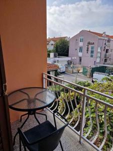 Apartment in Sv. Filip i Jakov 53959