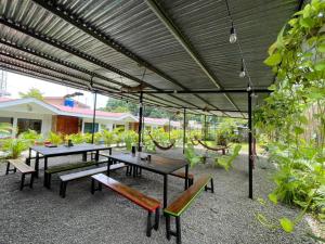 Kalunay Hostel - Breakfast included