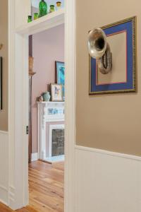 Spacious, Soulful Southern Stay