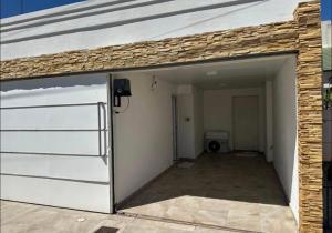 CASA MODERNA en Barrio