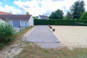 Appartement rénové à Stella-Plage avec piscine chauffée, parking privé gratuit, TV grand écran, boulodrome, à 2km de la plage