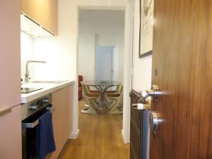 Appartement rénové à Stella-Plage avec piscine chauffée, parking privé gratuit, TV grand écran, boulodrome, à 2km de la plage