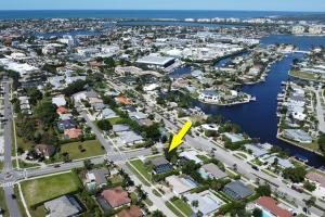 Marco Island Pool, Spa Getaway Fenced Pet Friendly