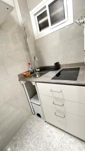 Blue Sea Studio Costa del Sol 24-hour Reception Pool