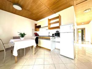 Apartments in Njivice - Insel Krk 13238
