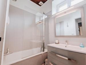 Maison calme avec grand jardin en Berry, proche Châteauroux - FR-1-591-372