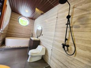 Hey-Sola Bali ,3BR Luxury Private Villa Near Canggu