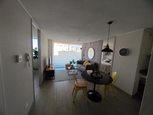 Departamento Central 2 habitaciones- Costado de Ibis Styles