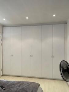 Sea Point 1-Bedroom Apartment- Walk to Beach & Promenade