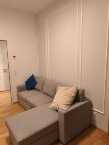 Luxury Central Apartment with Garden