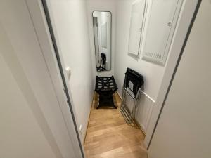 Luxury Central Apartment with Garden