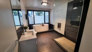 Tucked Away Chalet - Stunning Bathroom
