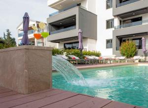 Apartments in Sv. Filip i Jakov 53581