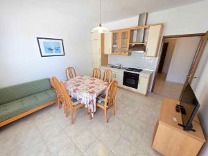 Apartments in Dramalj 13781