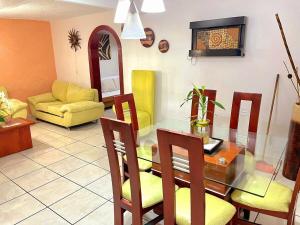 Casa Paraíso, céntrica y con estacionamiento