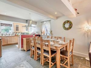 4 Bed in Keswick SZ292