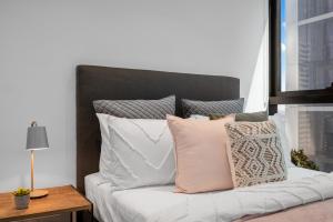 WOW Apartment on Elizabeth Victoria One