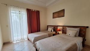 2 beds -2 baths condos near Tamarindo Beach