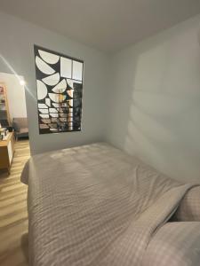 Beautiful 2-room apartment in Pariss Batignolles district