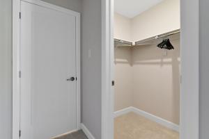 Spacious Family Home in Barrhaven