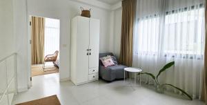 The Banana Tree House