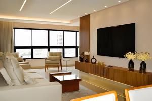 3 Luxury Suites + Sophistication