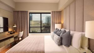 Aruga Apartments by Rockwell Makati