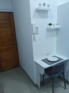 Habitacion con entrada independiente y aire acondicionado, Centro Piura