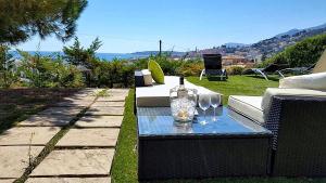 Appartements Cap au Sud,Vue panoramique mer,piscine : photos des chambres
