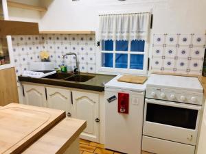 Charmante Bourrine avec Jardin Clôturé, à 3km de la Plage, Animaux Admis - FR-1-777-10