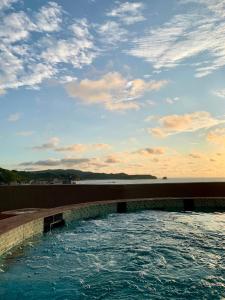 Cozy Suite and Jacuzzi with ocean views in Atacames