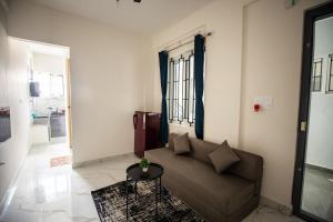 1BHK 2km From Hosa Road Metro with lift 306