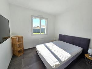 Maison calme 4 pers. à 3km de la mer avec jardin, clim, TV, vélos, BBQ et hamac - FR-1-777-20