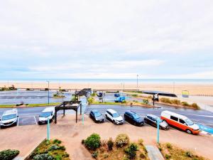 T3 face mer rénové avec balcon et WiFi à Saint-Jean-de-Monts - FR-1-777-42