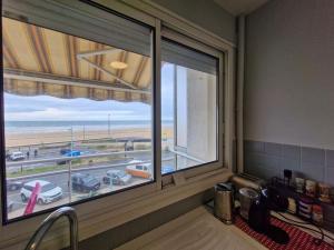 T3 face mer rénové avec balcon et WiFi à Saint-Jean-de-Monts - FR-1-777-42