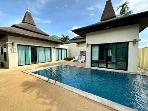 Luxury 3 Bed Cherngtalay Villa Pool close to Beaches Dec Holiday Specials