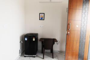 1BHK 2km From Hosa Road Metro with lift602