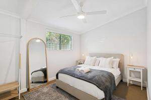 Luxury 2BR Beachside Stay - 2 Parking