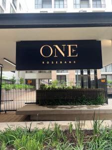 Executive Studio at One Rosebank