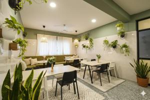 Hotel Urban Prime Near Yashoda Hospital, Hitech City