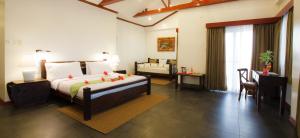 Pura Vida Cabilao Resort