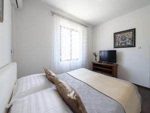 Guest House Rooms Rose - Romantic Double Room with Balcony and Sea View No 1