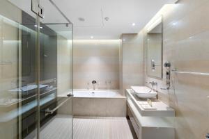 Luxury Studio at 5 Star Creek Heights Residences